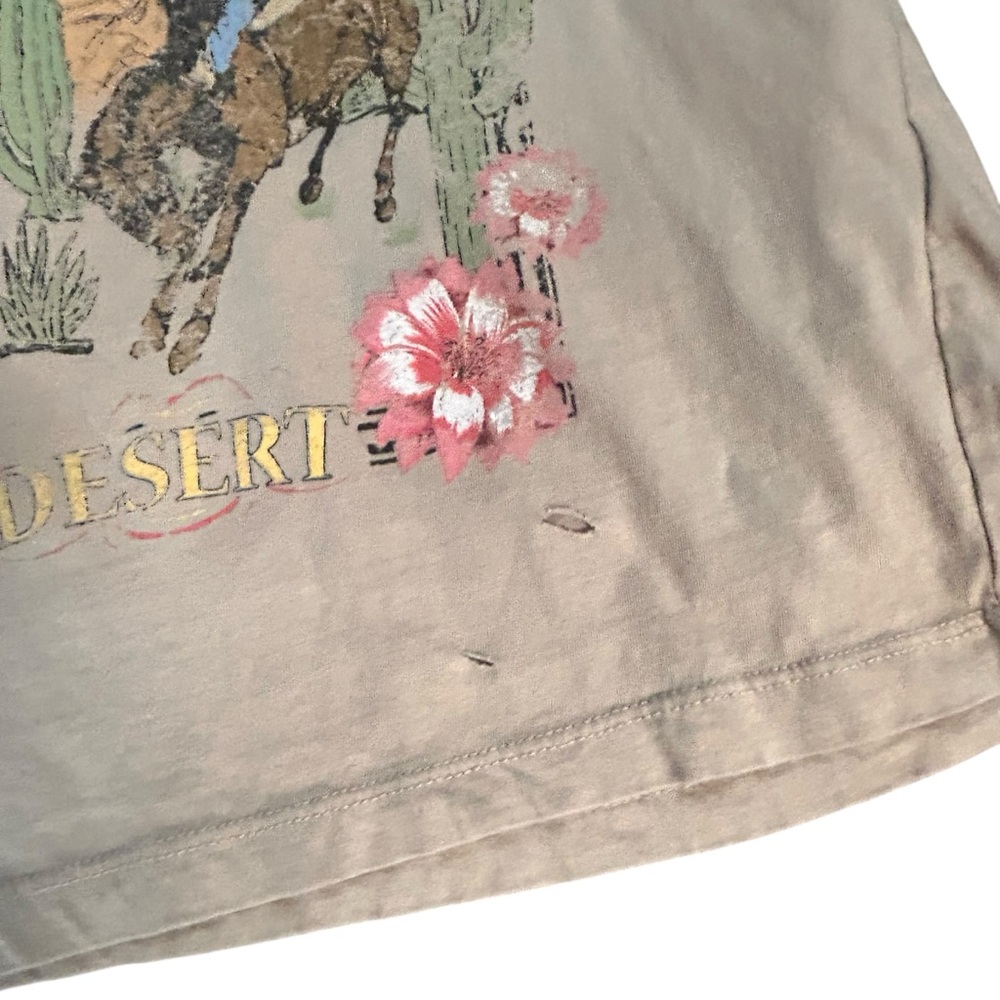 Modish Rebel Top - Picture 2 of 4